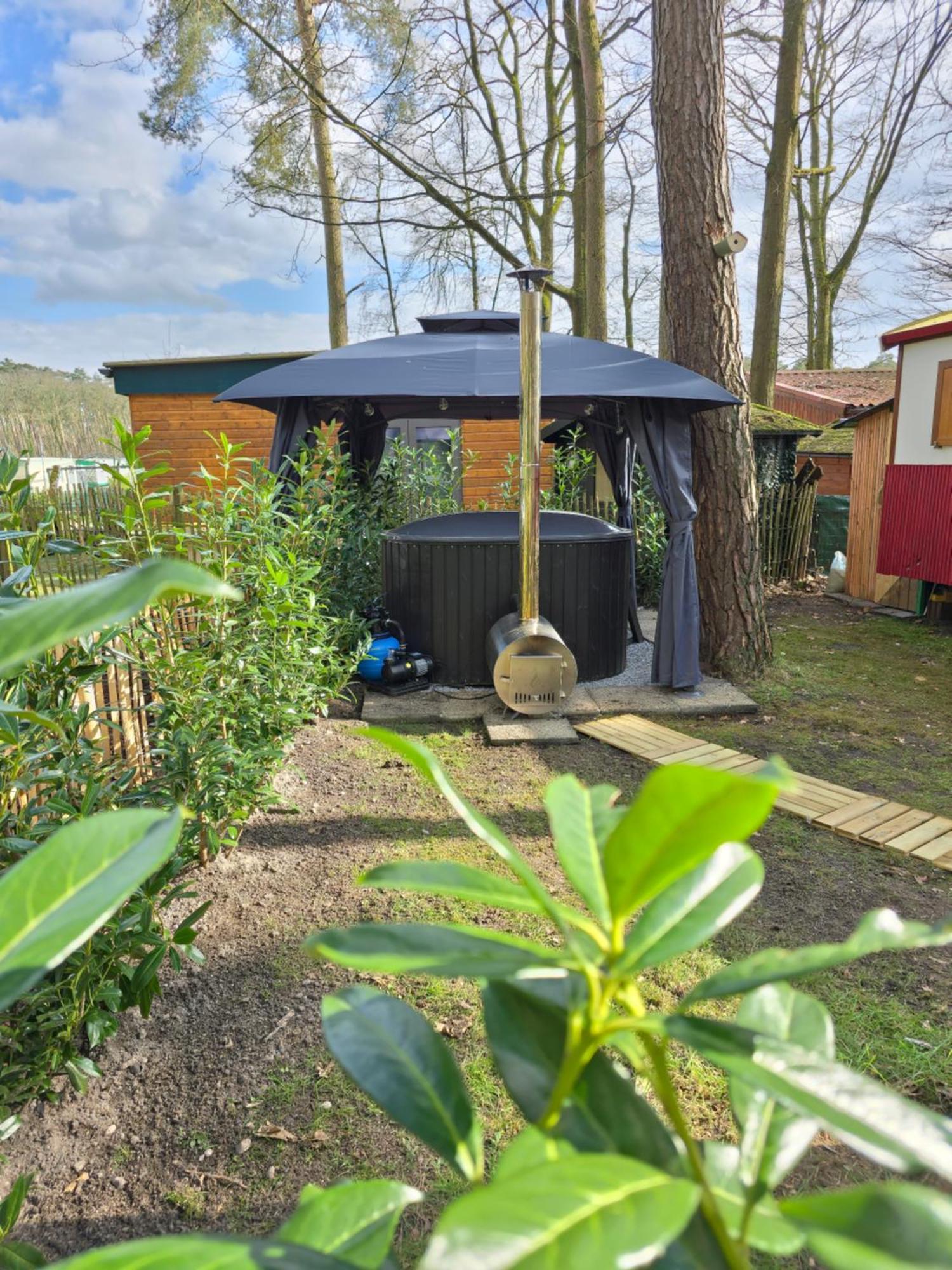 Pipowagen Met Prive Hot Tub Villa Lanaken Kültér fotó